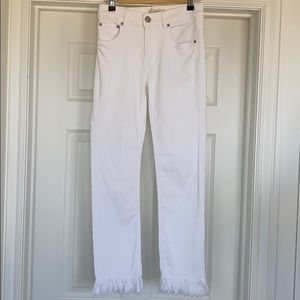 High rise Jeans shredded at the bottom